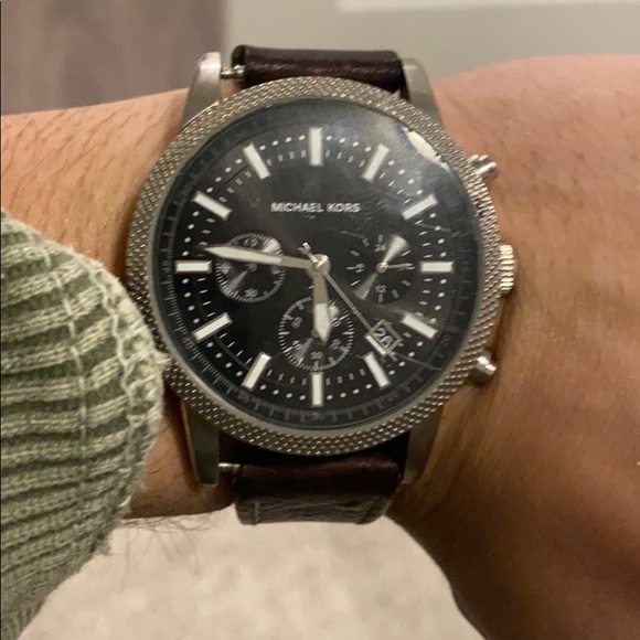 michael kors chronograph watch - Picture 4 of 4